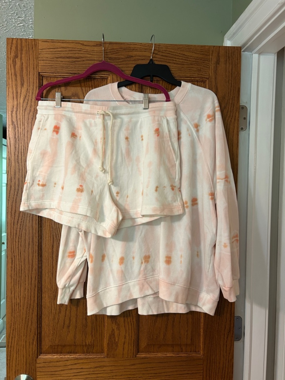 Lou & Grey Light Pink Pullover Sweatshirt and Shorts Set